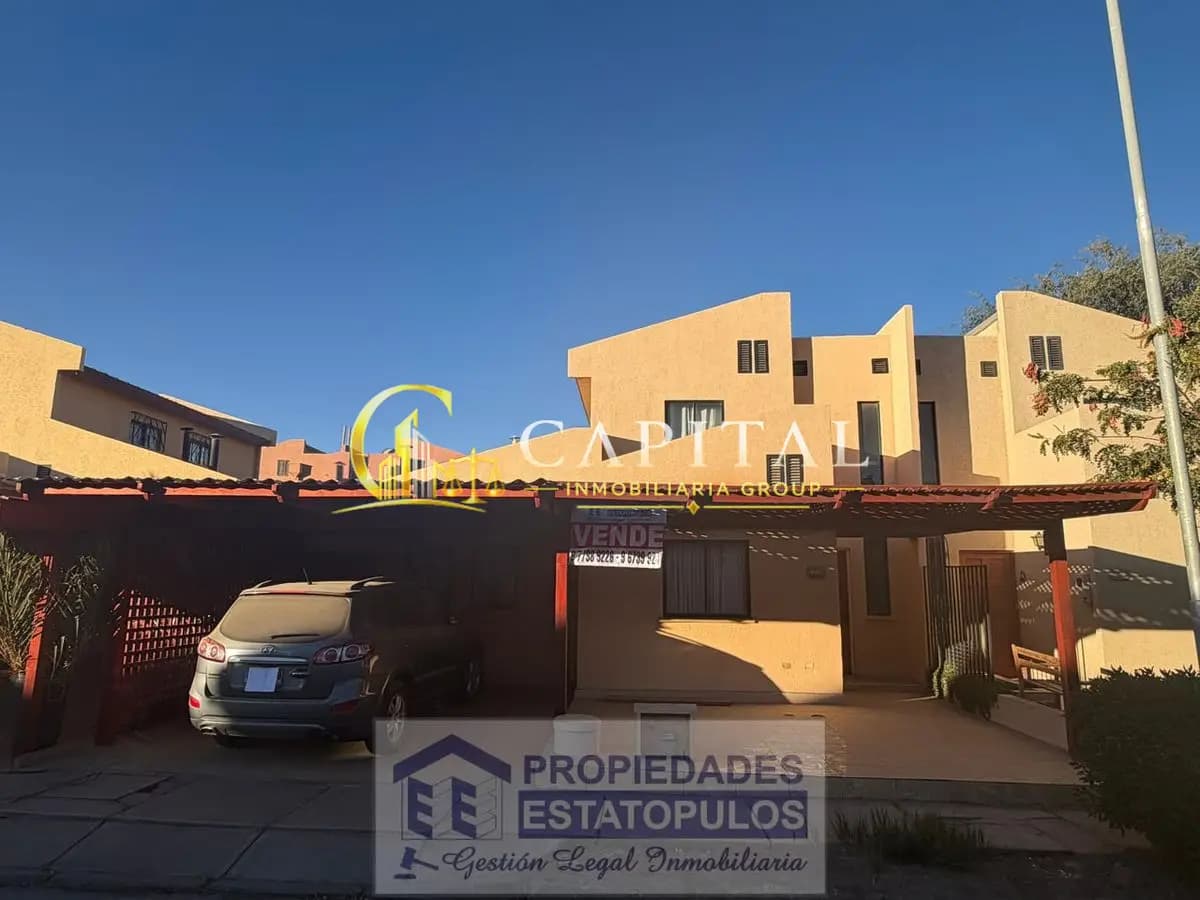 SE VENDE HERMOSA CASA EN CONDOMINIO VALLE DEL INCA EN LA CIUDAD DE CALAMA.